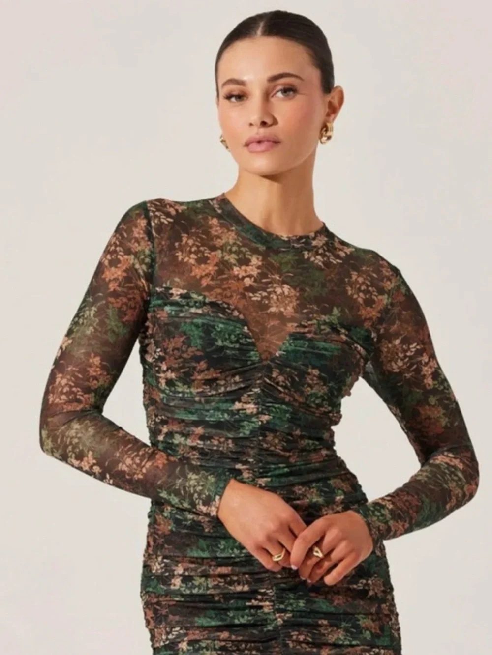 Astr Long Sleeve Ruched Midi Dress. - Picture 2 of 4